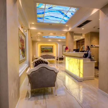 Lot Boutique By And Preference Hotel