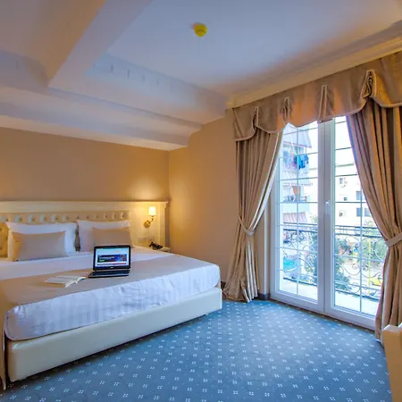 Hotel Lot Boutique By Hotels&préférence 5*