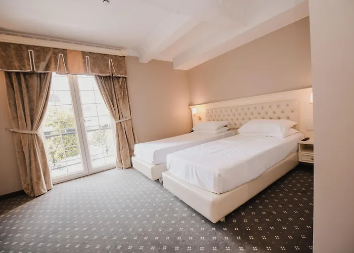 Lot Boutique By And Preference 5* Tirana