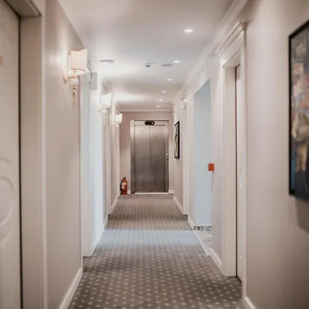 Hotel Lot Boutique By And Preference 5*