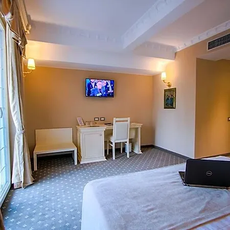 Lot Boutique By And Preference Hotel