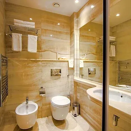Lot Boutique By And Preference Hotel
