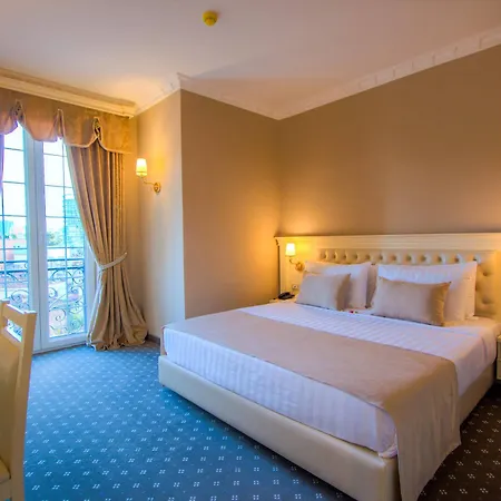 Hotel Lot Boutique By And Preference