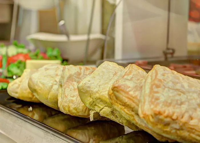 Lot Boutique By And Preference 5*